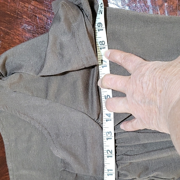 (4084) No source tag, Women's Top, Brown, L, (4084) - Picture 8 of 9